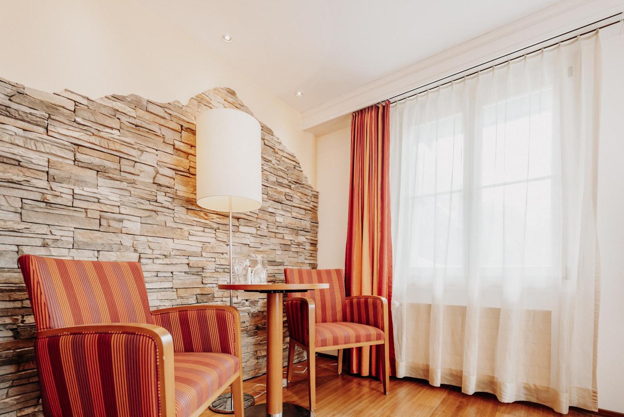 Parkhotel Schoenegg Grindelwald Rum bild